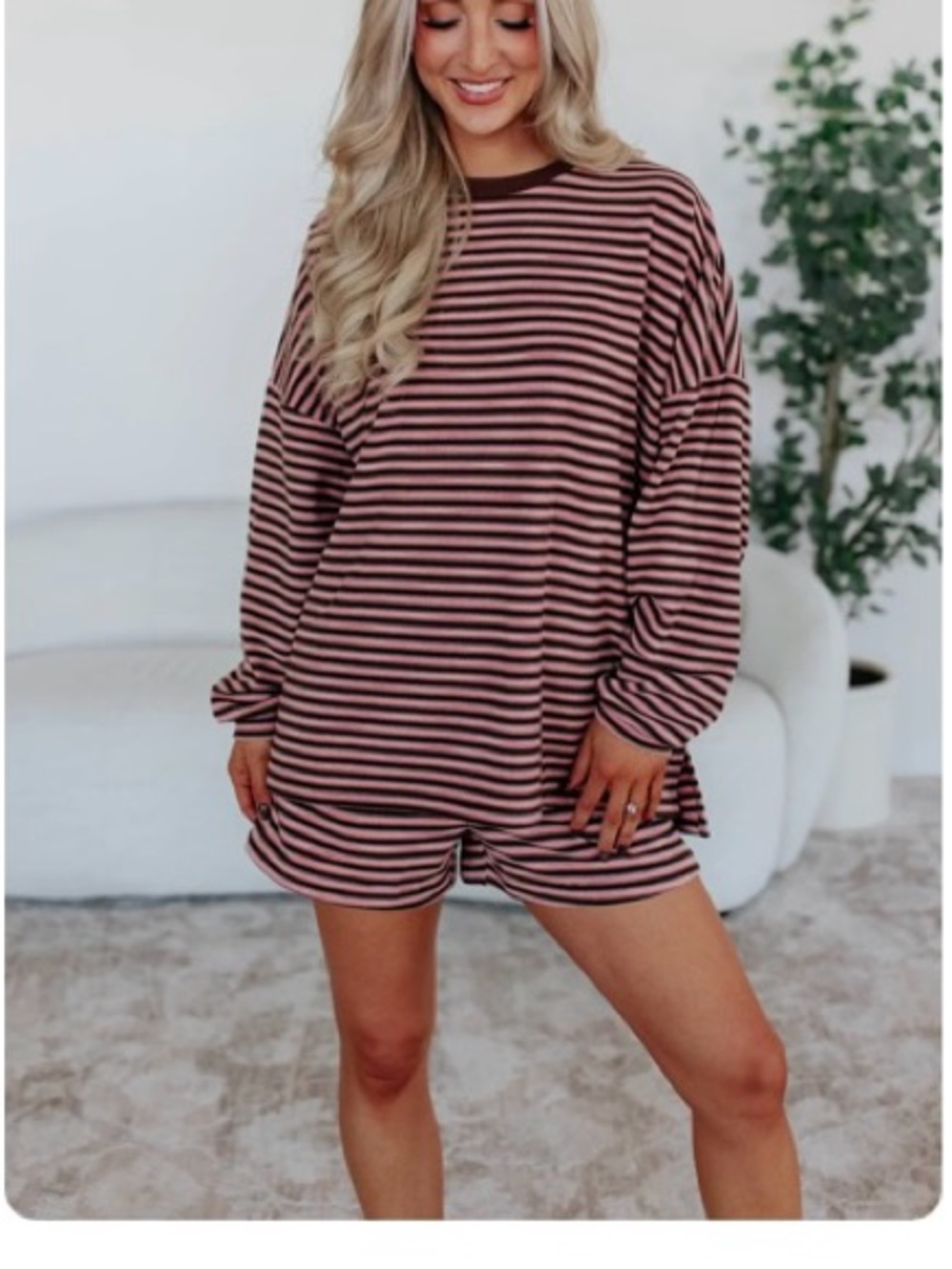 Women’s Things Between Brown & Pink Striped Cozy Shorts